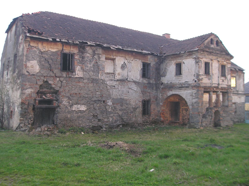 Mlyn Veľké Teriakovce pred rekonštrukciou